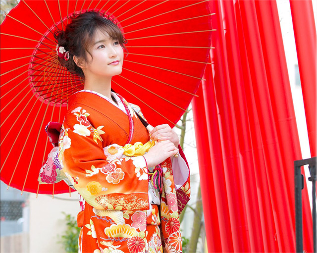 一級着付技能師による和装着付けです